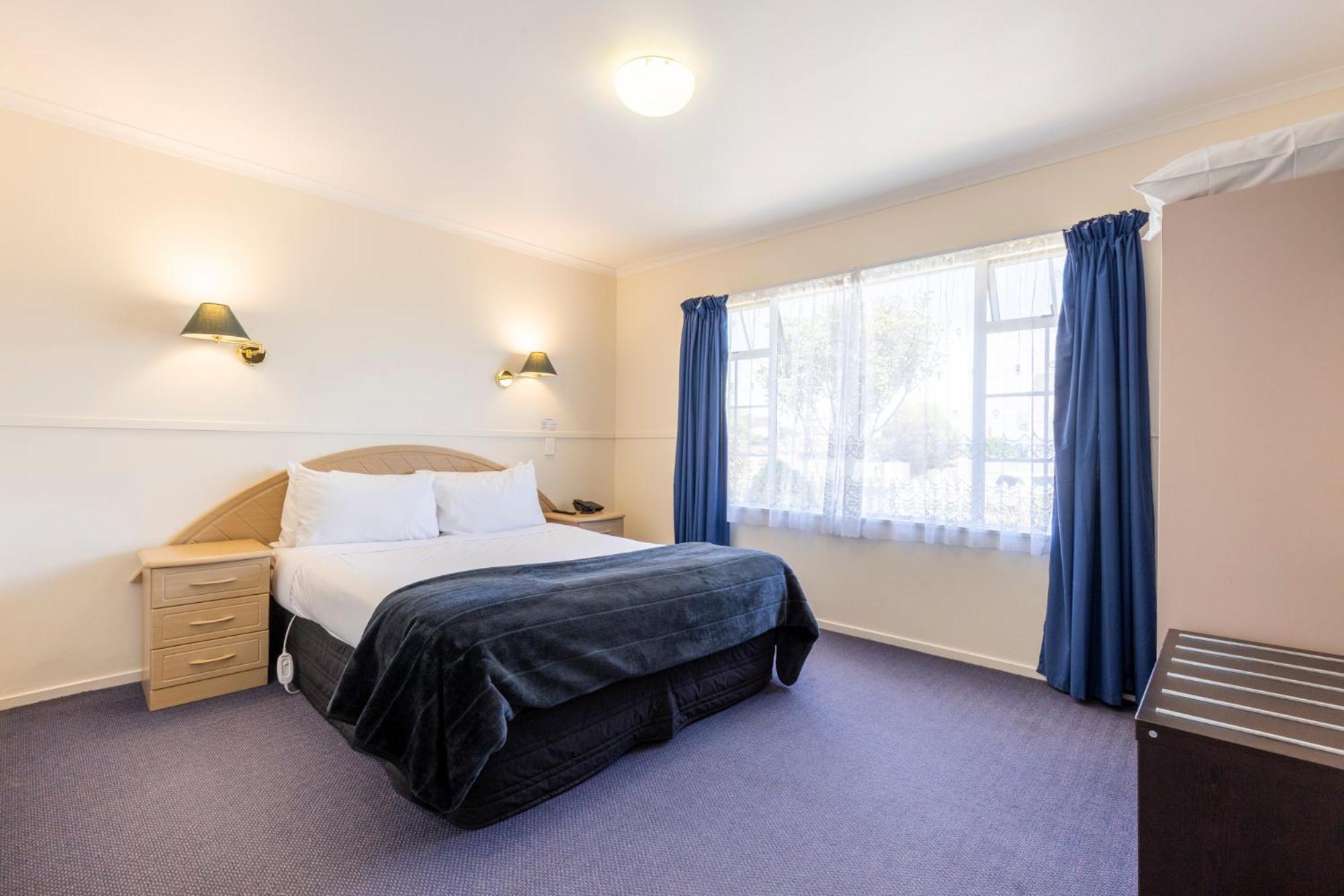 Asure Prince Motor Lodge Таупо Екстер'єр фото