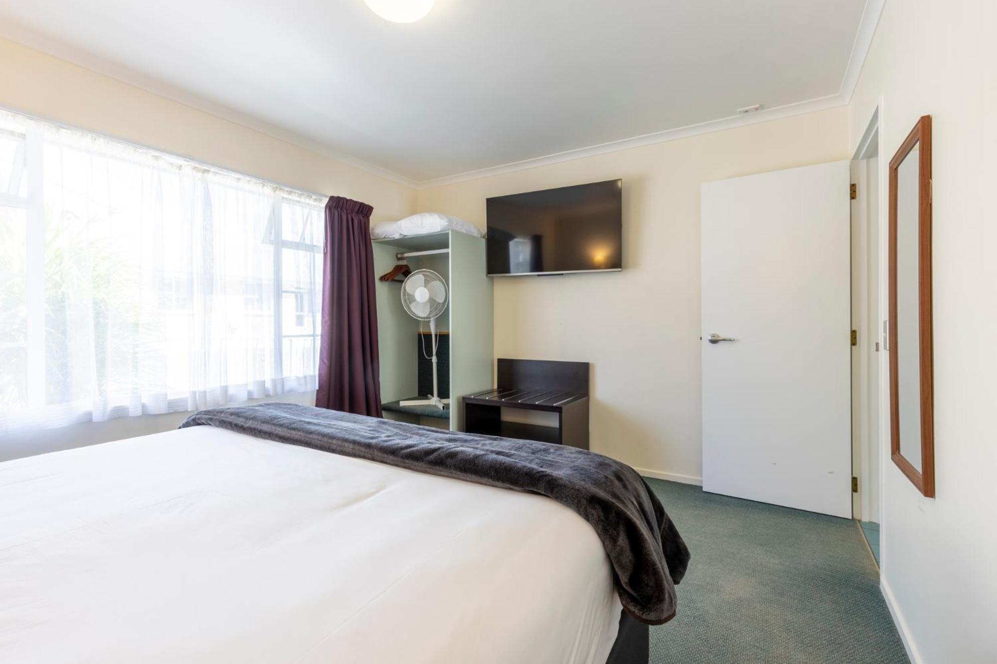 Asure Prince Motor Lodge Таупо Екстер'єр фото